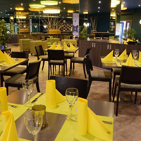 فندق Trans World Auefeld 4*