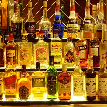 Trans World Auefeld 4*