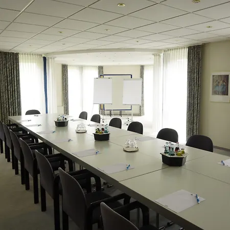 Hotel Trans World Auefeld 4*