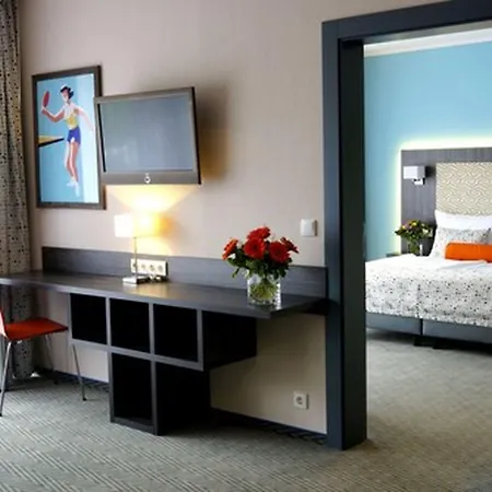 فندق Trans World Auefeld 4*